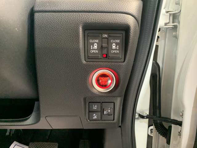 ホンダ Ｎ　ＢＯＸ カスタム ６６０ Ｌ ターボ コーディネートスタイル R3年 (近畿) 99