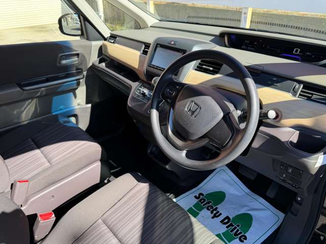 ホンダ フリード １．５ Ｇ H29年 (中国) 99