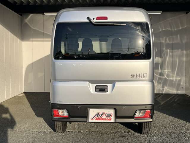 ダイハツ ハイゼットカーゴ ６６０ デラックス ４ＷＤ R7年 (東北) 99