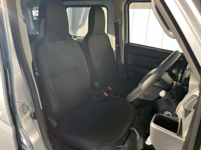 ダイハツ ハイゼットカーゴ ６６０ デラックス ４ＷＤ R7年 (東北) 99