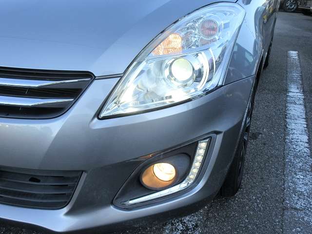 スズキ スイフト １．２ スタイル H28年 (関東) 99
