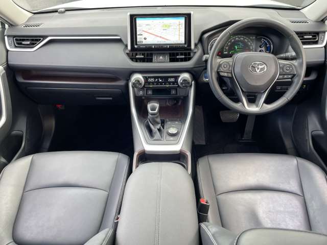 トヨタ ＲＡＶ４ ２．５ ハイブリッド Ｇ Ｅ－ＦＯＵＲ ４ＷＤ R3年 (関東) 99