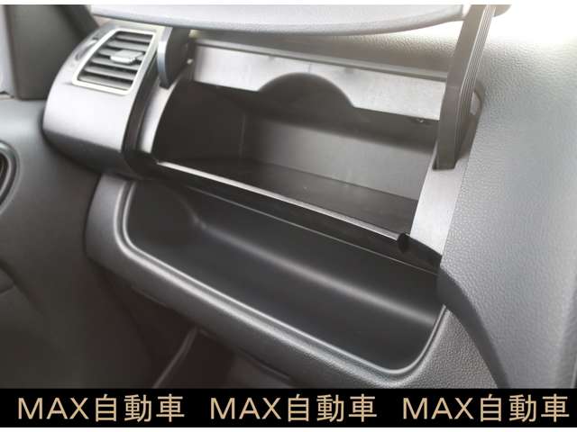 日産 セレナ ２．０ ハイウェイスター Ｖセレクション＋ＳＡＦＥＴＹ Ｓ－ＨＹＢＲＩＤ H27年 (関東) 99