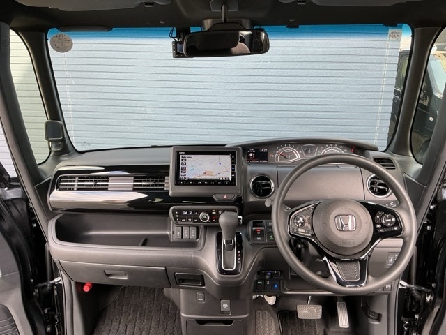 ホンダ Ｎ　ＢＯＸ カスタム ６６０ Ｌ R5年 (近畿) 99