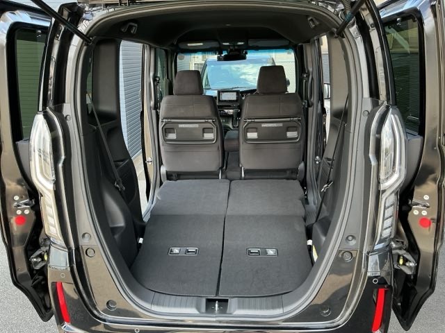 ホンダ Ｎ　ＢＯＸ カスタム ６６０ Ｌ R5年 (近畿) 99