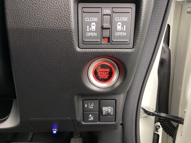 ホンダ Ｎ　ＢＯＸ カスタム ６６０ Ｌ R3年 (近畿) 99