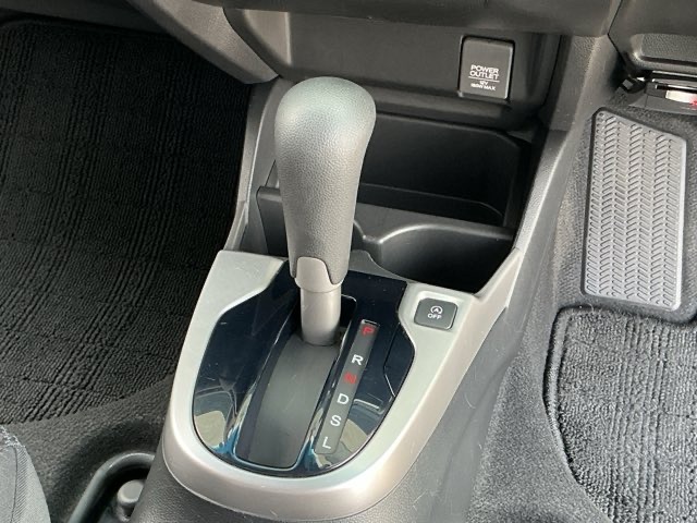 ホンダ フィット １．３ １３Ｇ Ｌ ホンダセンシング H29年 (近畿) 99