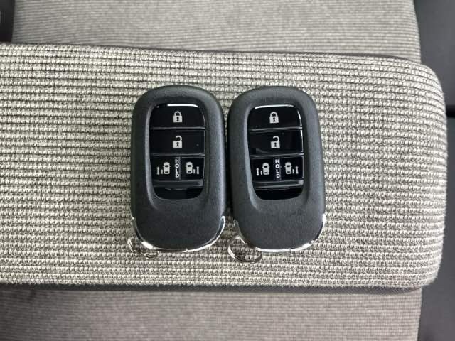 ホンダ Ｎ　ＢＯＸ ６６０ ファッションスタイル ２トーン R7年 (近畿) 99