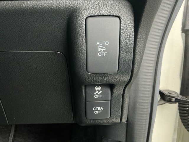 ホンダ Ｎ　ＢＯＸ ６６０ Ｇ ＳＳパッケージ H29年 (近畿) 99