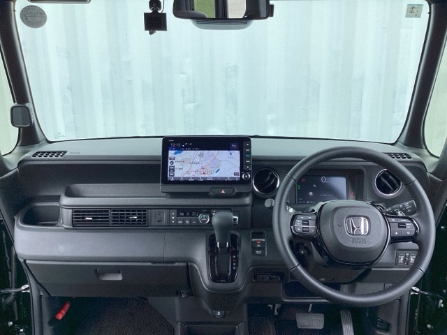 ホンダ Ｎ　ＢＯＸ カスタム ６６０ ターボ ブラック スタイル R8年 (近畿) 99