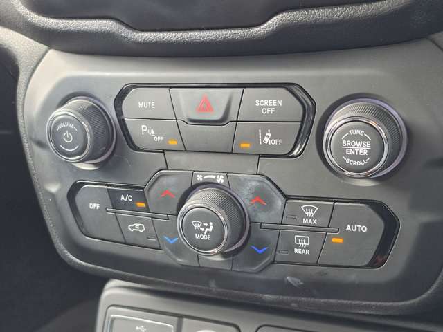 ジープ レネゲード トレイルホーク ４ＷＤ R2年 (東海) 99