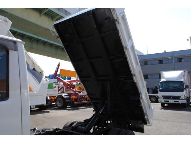 いすゞ エルフ ３．０ＤＴ 全低床ダンプ 積載２Ｔ H19年 (東海) 99