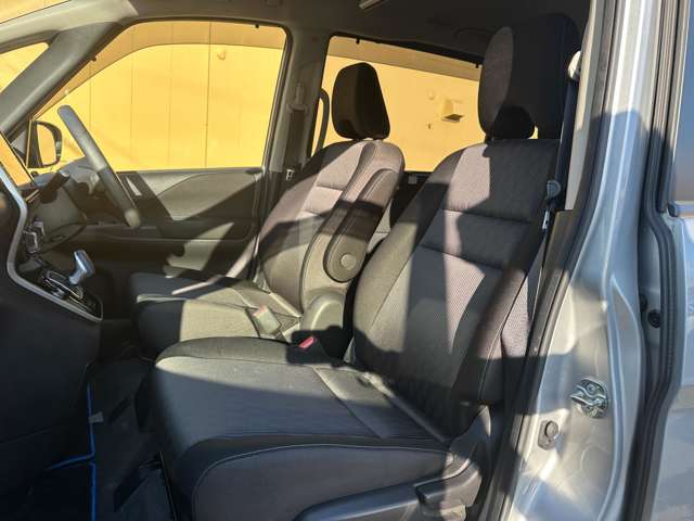日産 セレナ １．２ Ｅ－ＰＯＷＥＲ ハイウェイスター Ｖ R2年 (関東) 99