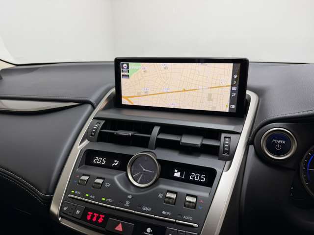 レクサス ＮＸ３００ｈ ３００Ｈ スパイス＆シック ４ＷＤ R2年 (関東) 99