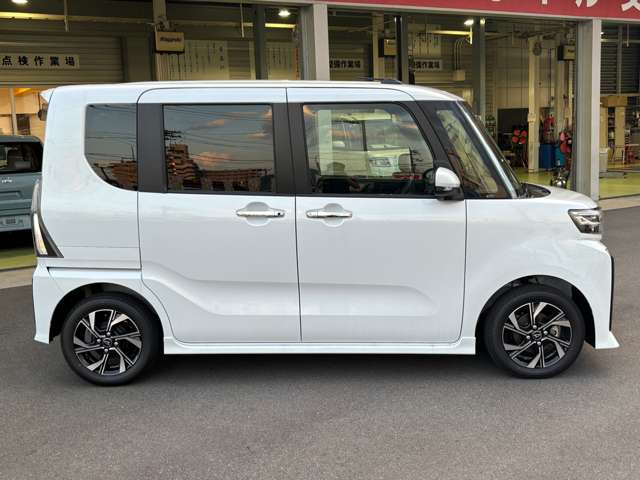 ダイハツ タント ６６０ カスタム Ｘ リミテッド R8年 (中国) 99