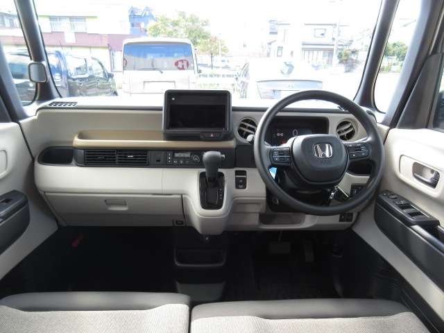 ホンダ Ｎ　ＢＯＸ ６６０ R5年 (関東) 99