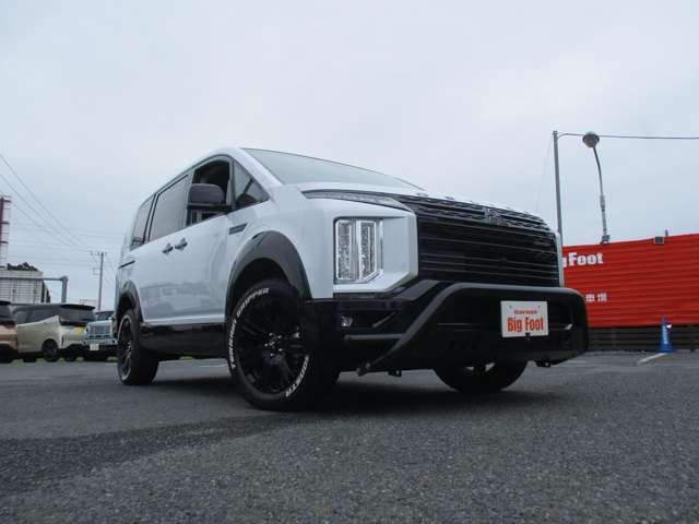 三菱 デリカ　Ｄ：５ ２．２ シャモニー 電動サイドステップ非装着車 ディーゼルターボ ４ＷＤ R7年 (関東) 99
