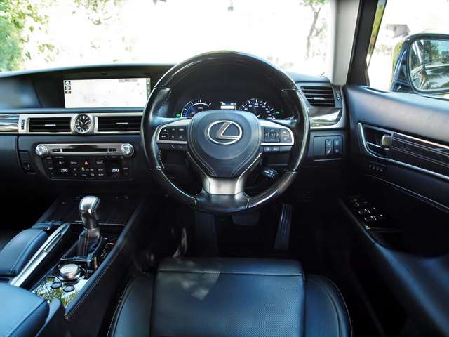 レクサス ＧＳハイブリッド ３００Ｈ バージョンＬ H28年 (近畿) 99