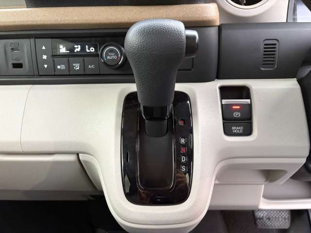 ホンダ Ｎ　ＢＯＸ ６６０ R6年 (近畿) 99