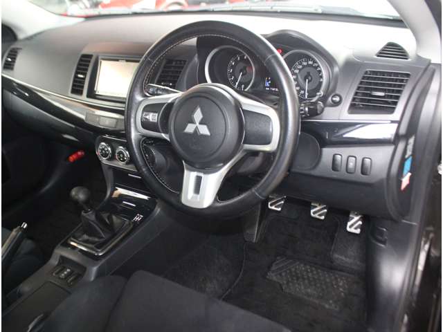 三菱 ランサー ２．０ ＧＳＲ Ｘ ４ＷＤ H24年 (関東) 99