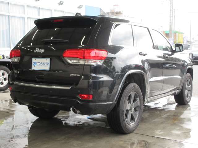 ジープ グランドチェロキー リミテッド ４ＷＤ H27年 (関東) 99