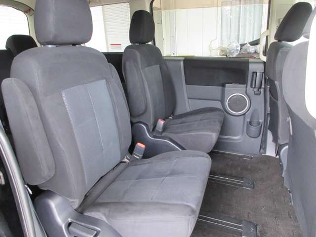 三菱 デリカ　Ｄ：５ ２．４ シャモニー ４ＷＤ H20年 (関東) 99