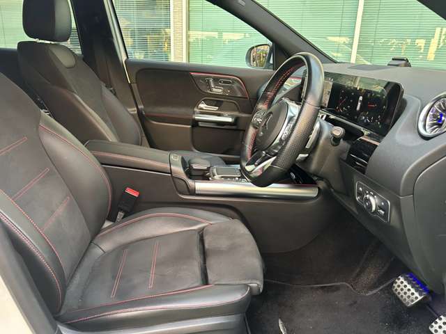 メルセデスベンツ ＧＬＡクラス ＧＬＡ２００ Ｄ ４マチック ＡＭＧラインパッケージ ディーゼルターボ ４ＷＤ ＭＰ２０２２０２ R4年 (近畿) 99