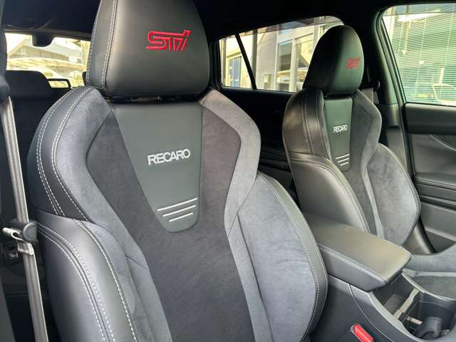 スバル レヴォーグ ２．４ ＳＴＩ スポーツシャープ ４ＷＤ R5年 (近畿) 99