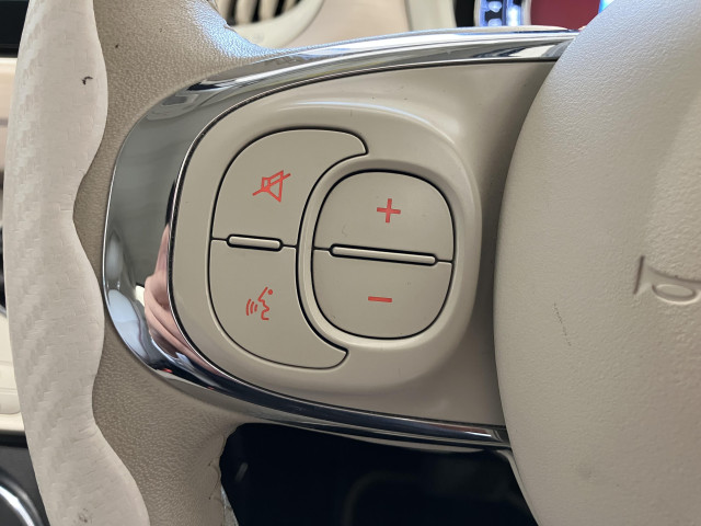 フィアット ５００Ｃ ドルチェヴィータ R3年 (近畿) 99