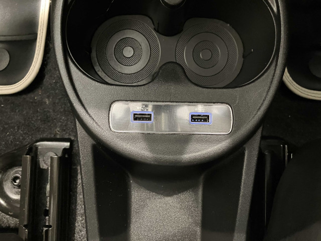 フィアット ５００Ｃ ドルチェヴィータ R3年 (近畿) 99