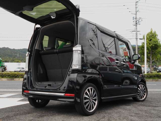 ホンダ Ｎ　ＢＯＸ ６６０ Ｇ ターボＳＳパッケージ H29年 (中国) 99