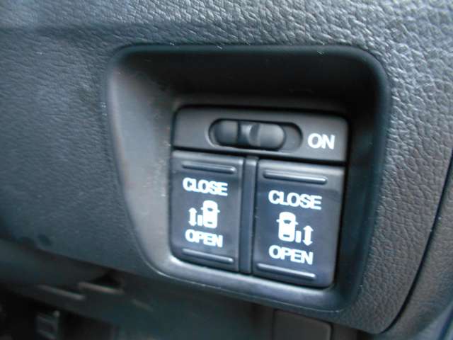 ホンダ Ｎ　ＢＯＸ ６６０ Ｇ ターボＳＳパッケージ H29年 (中国) 99