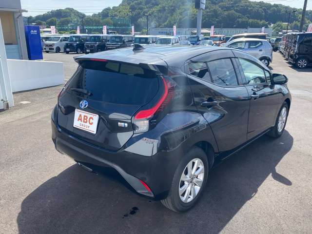 トヨタ アクア １．５ Ｚ R5年 (中国) 99