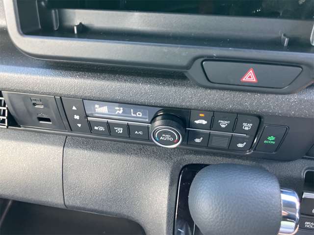 ホンダ Ｎ　ＢＯＸ カスタム ６６０ R8年 (東海) 99