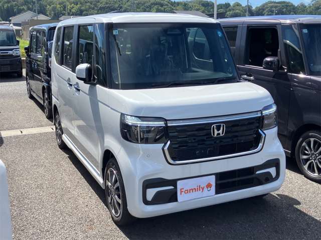 ホンダ Ｎ　ＢＯＸ カスタム ６６０ R8年 (東海) 99