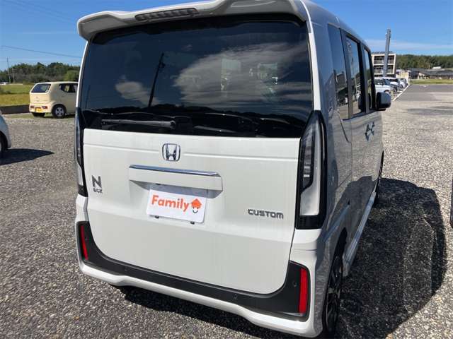 ホンダ Ｎ　ＢＯＸ カスタム ６６０ R8年 (東海) 99