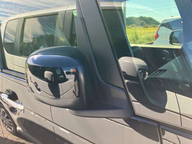 ホンダ Ｎ　ＢＯＸ カスタム ６６０ R8年 (東海) 99