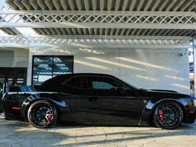 ダッジ チャレンジャー ＳＲＴ ヘルキャット H28年 (東海) 99