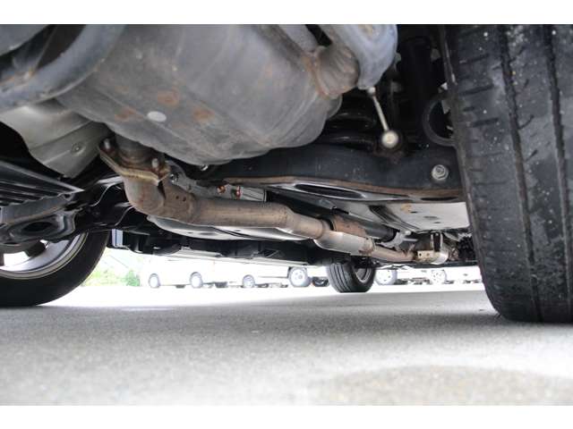 三菱 デリカ　Ｄ：５ アーバンギア ２．２ Ｇ パワーパッケージ ディーゼルターボ ４ＷＤ R3年 (近畿) 99