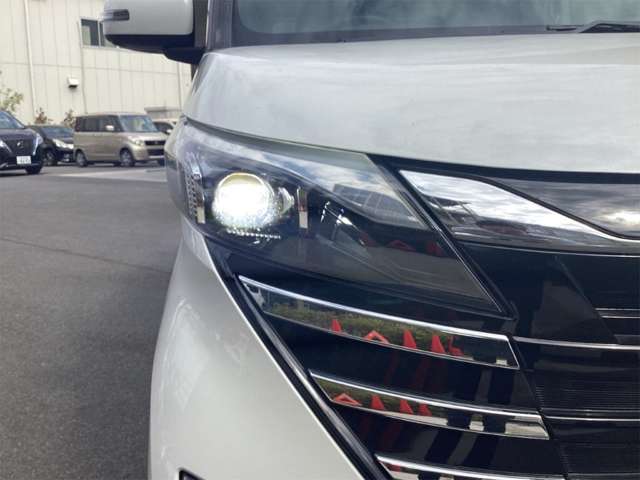 日産 ルークス ６６０ ハイウェイスターＸ プロパイロット エディション R5年 (近畿) 99