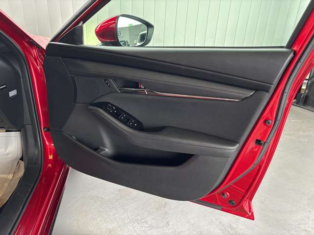 マツダ ＭＡＺＤＡ３　ファストバック ２．０ ２０Ｓ プロアクティブ ツーリング セレクション R1年 () 99