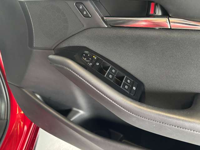 マツダ ＭＡＺＤＡ３　ファストバック ２．０ ２０Ｓ プロアクティブ ツーリング セレクション R1年 () 99