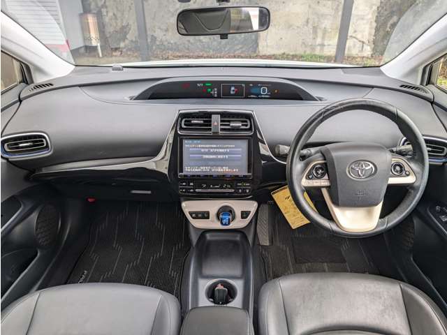 トヨタ プリウス １．８ Ｓ ツーリングセレクション H27年 (関東) 99