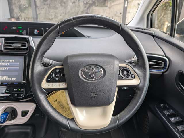 トヨタ プリウス １．８ Ｓ ツーリングセレクション H27年 (関東) 99