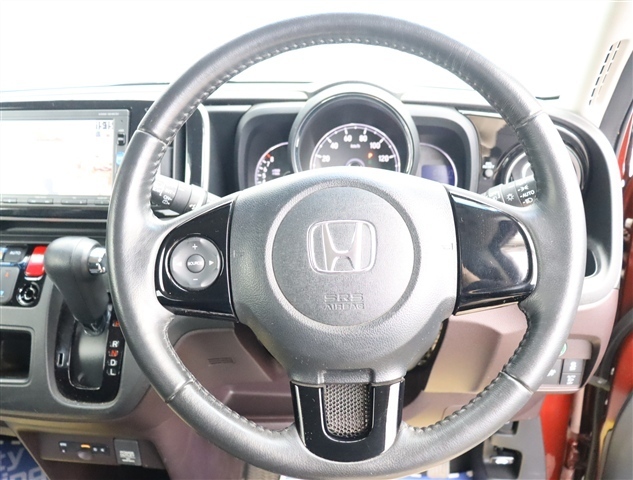 ホンダ Ｎ−ＯＮＥ ６６０ プレミアム H28年 (関東) 99