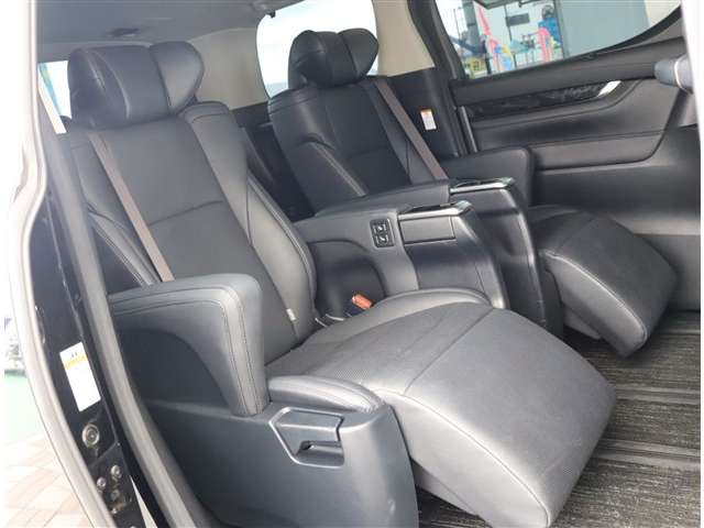 トヨタ ヴェルファイア ２．５ Ｚ Ｇエディション R1年 (関東) 99
