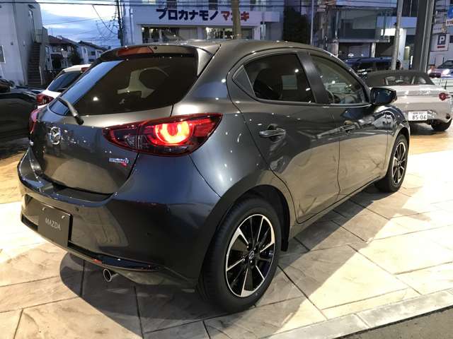 マツダ ＭＡＺＤＡ２ １．５ １５スポルト プラス R8年 (関東) 99