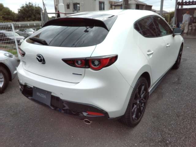マツダ ＭＡＺＤＡ３　ファストバック １．５ １５Ｓ ブラックトーンエディション ４ＷＤ R4年 (関東) 99