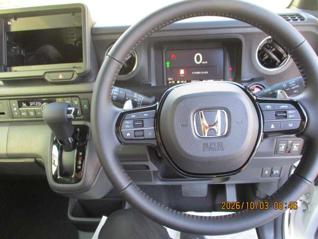 ホンダ Ｎ　ＢＯＸ カスタム ６６０ ターボ ブラック スタイル R8年 (九州・沖縄) 99