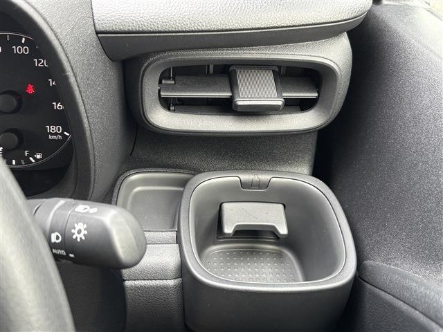 トヨタ シエンタ １．５ Ｇ R6年 (東海) 99